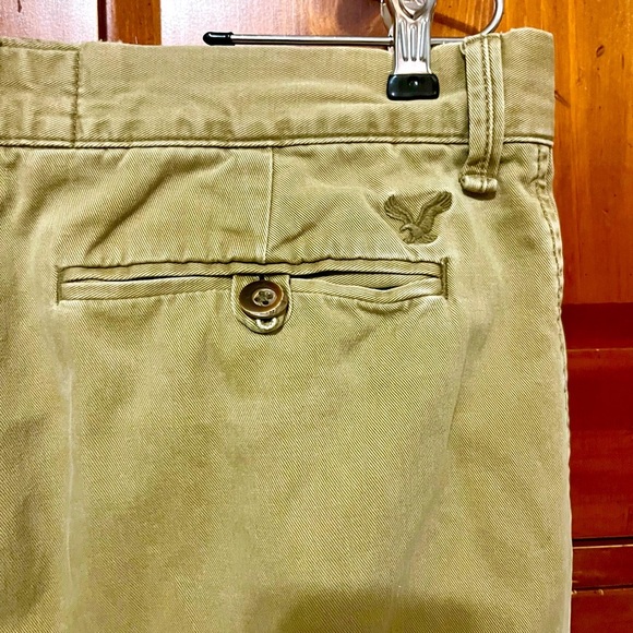 American Eagle Outfitters Men's Khaki Chinos 32/34 - Picture 1 of 6